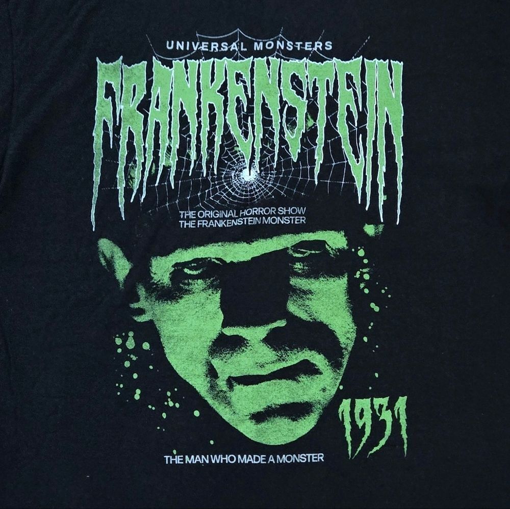 Neon Riot Universal Monsters FRANKENSTEIN Graphic Tee👕 - NWOT - Picture 11 of 13